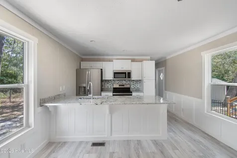 2740 Ocean View Avenue SW Supply NC 28462