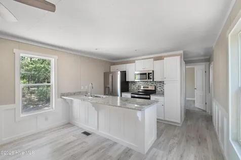 2740 Ocean View Avenue SW Supply NC 28462
