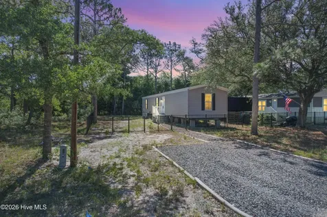 2740 Ocean View Avenue SW Supply NC 28462