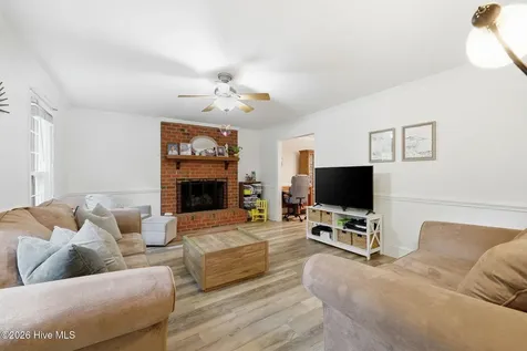 829 Corbett Street Winterville NC 28590