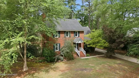 829 Corbett Street Winterville NC 28590