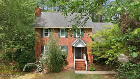 829 Corbett Street Winterville NC 28590