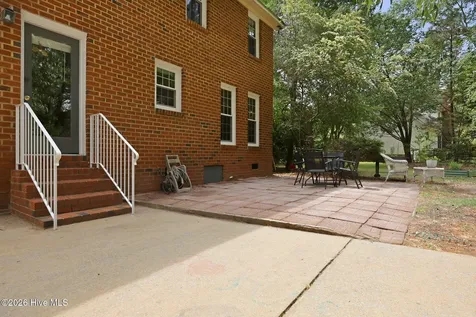 829 Corbett Street Winterville NC 28590