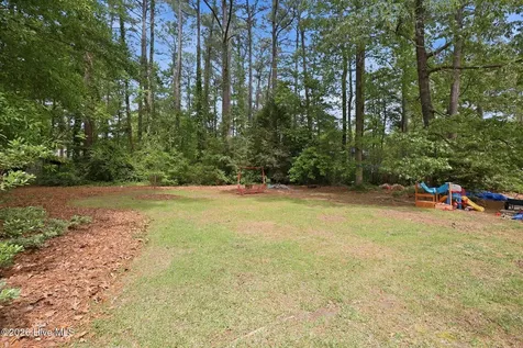 829 Corbett Street Winterville NC 28590