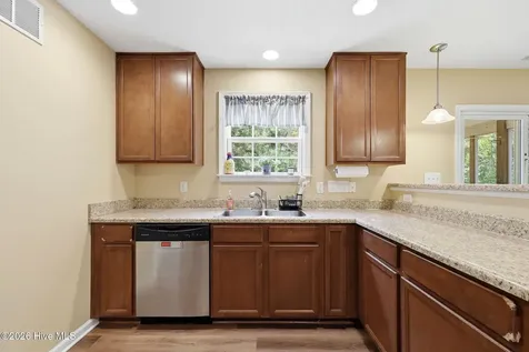 250 W Lake Road Raeford NC 28376