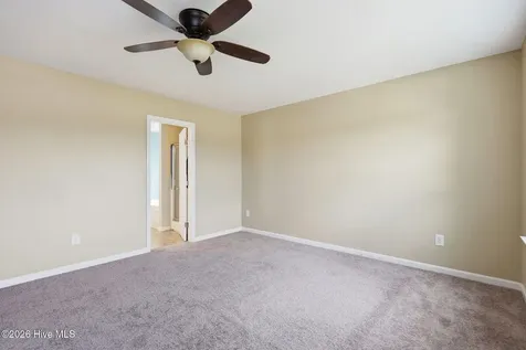 250 W Lake Road Raeford NC 28376