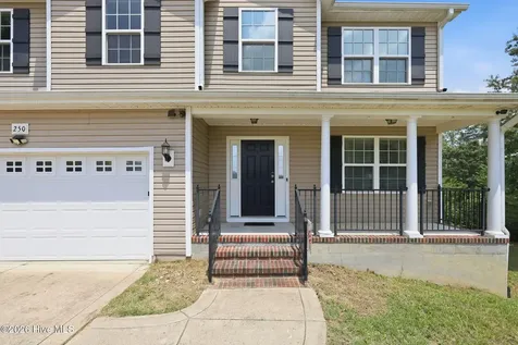 250 W Lake Road Raeford NC 28376