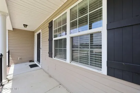 250 W Lake Road Raeford NC 28376