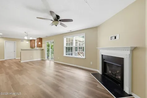 250 W Lake Road Raeford NC 28376