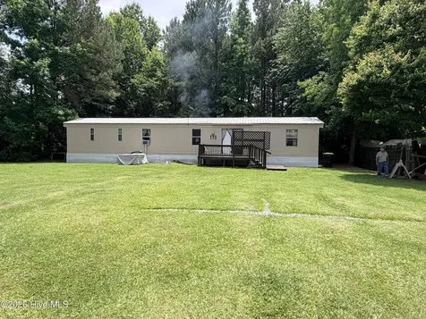 110 Maple Lane Chadbourn NC 28431