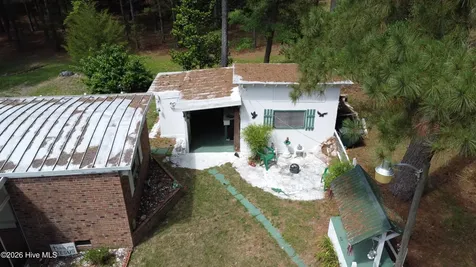402 Pelletier Street La Grange NC 28551
