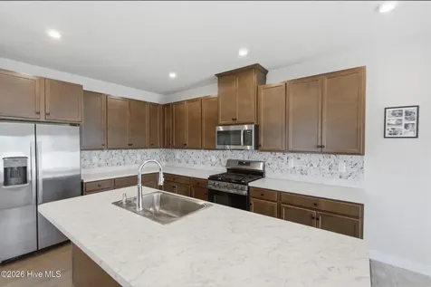 112 Spinnaker Street Elizabeth City NC 27909