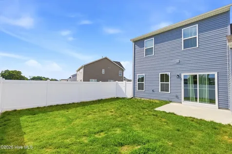 112 Spinnaker Street Elizabeth City NC 27909