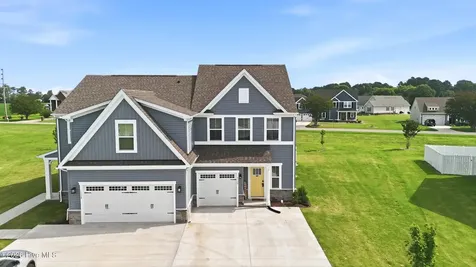 112 Spinnaker Street Elizabeth City NC 27909