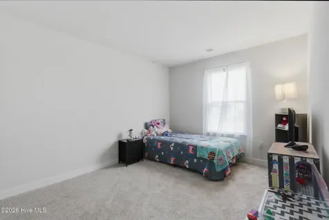 112 Spinnaker Street Elizabeth City NC 27909