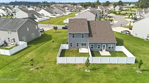 112 Spinnaker Street Elizabeth City NC 27909