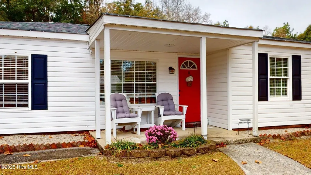 276 Edgewood Terrace Drive West End NC 27376