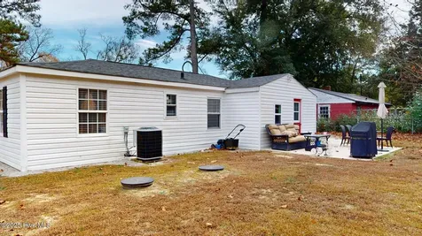 276 Edgewood Terrace Drive West End NC 27376