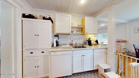 276 Edgewood Terrace Drive West End NC 27376