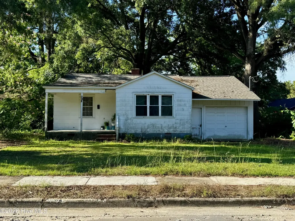 605 Dixon Street Kinston NC 28501