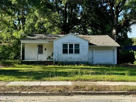 605 Dixon Street Kinston NC 28501