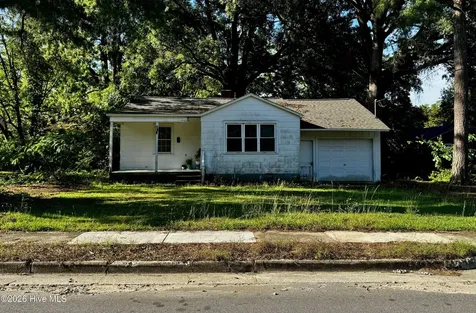 605 Dixon Street Kinston NC 28501