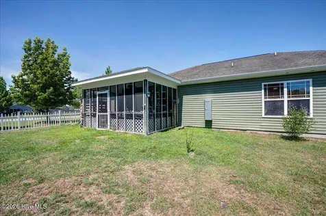 100 Bandon Drive New Bern NC 28562