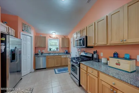 100 Bandon Drive New Bern NC 28562