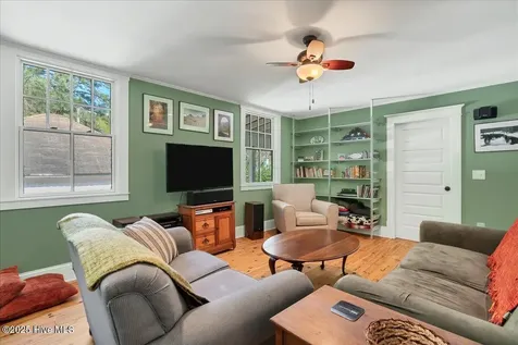 260 N Ridge Street Southern Pines NC 28387