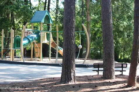 260 N Ridge Street Southern Pines NC 28387