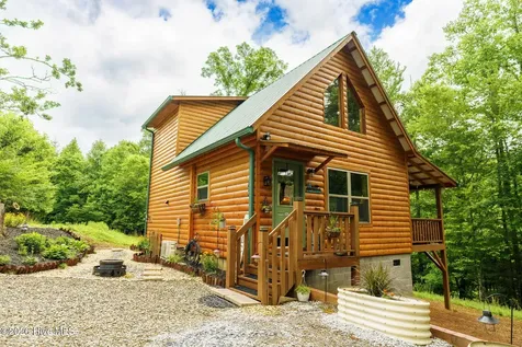 680 Deerfield Drive Murphy NC 28906