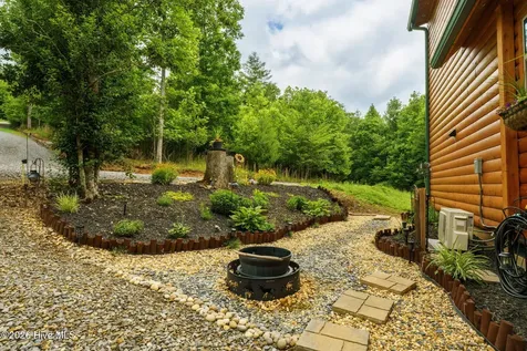 680 Deerfield Drive Murphy NC 28906