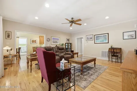 404 Cypress Landing Trail Chocowinity NC 27817
