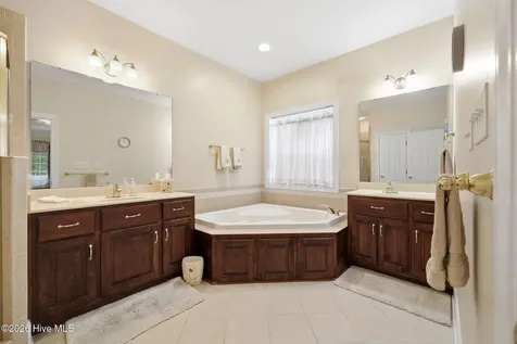 404 Cypress Landing Trail Chocowinity NC 27817