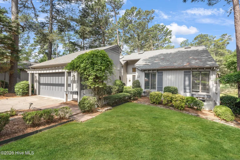 835 Saint Andrews Drive Pinehurst NC 28374