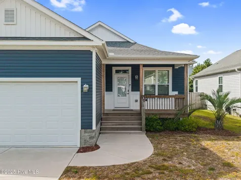 319 NE 61st Street Oak Island NC 28465