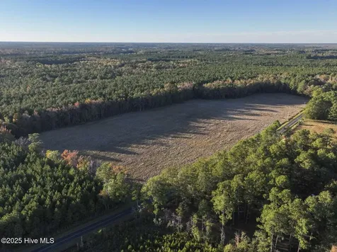 948 Creek Road Whiteville NC 28472