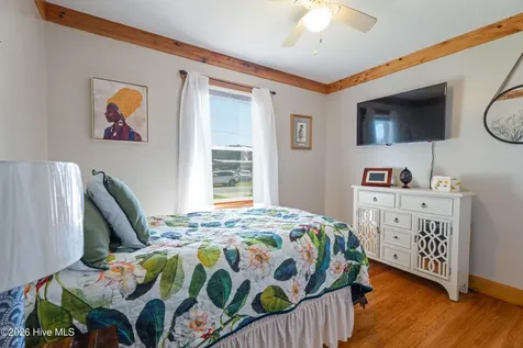 403 E Foy Street Richlands NC 28574