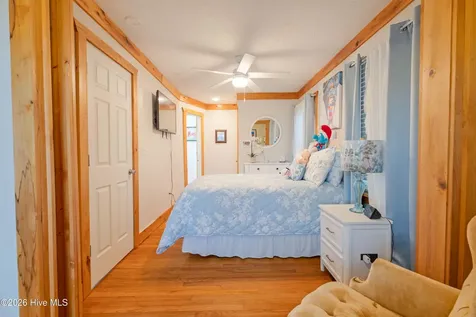 403 E Foy Street Richlands NC 28574