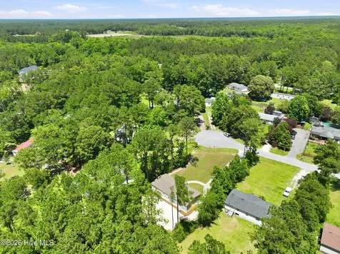 317 N Red Maple Court Swansboro NC 28584