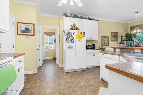 567 Shellcastle Road Rocky Mount NC 27804