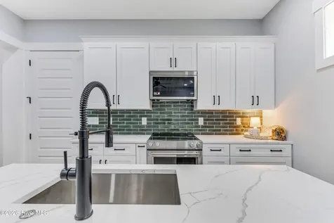 5113 Minnesota Drive SE Southport NC 28461