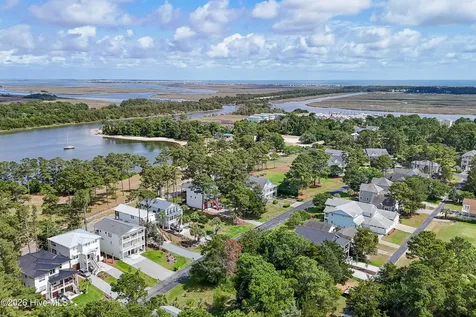 5113 Minnesota Drive SE Southport NC 28461
