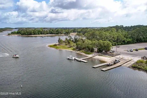 5113 Minnesota Drive SE Southport NC 28461