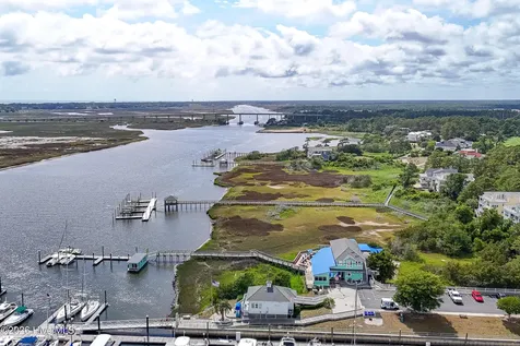 5113 Minnesota Drive SE Southport NC 28461