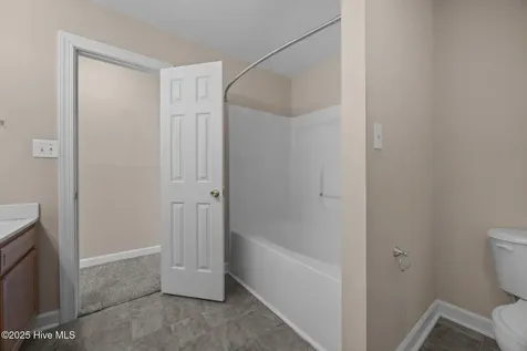 911 Springwood Drive Jacksonville NC 28546