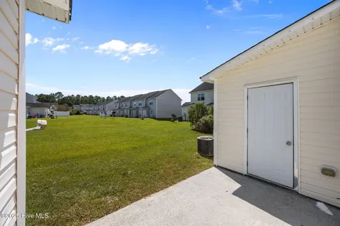 911 Springwood Drive Jacksonville NC 28546