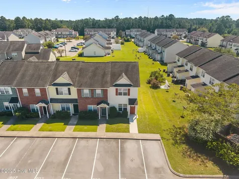 911 Springwood Drive Jacksonville NC 28546