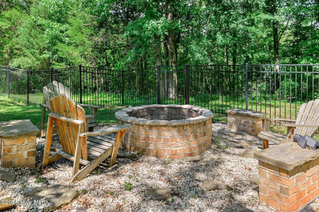 305 Alabaster Court Appling GA 30802
