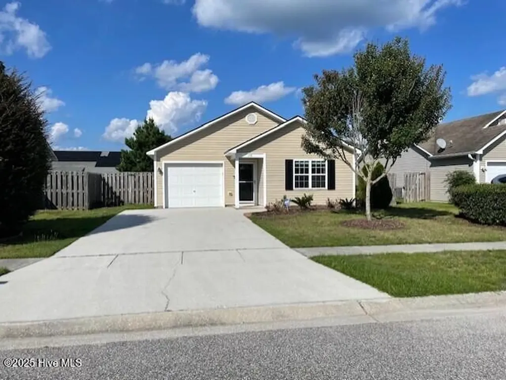 1112 Crestfield Way Leland NC 28451